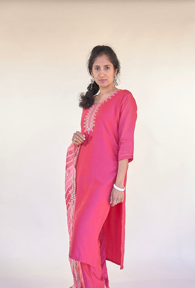 Dark Pink Kurta Set with Leheriya Dupatta