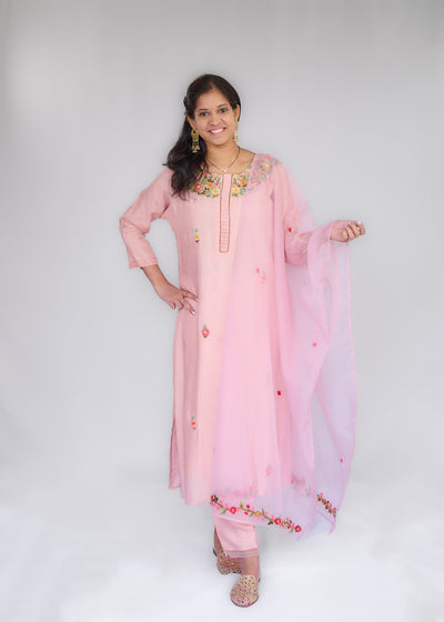 Pastel Pink Floral Embroidery Kurta Set